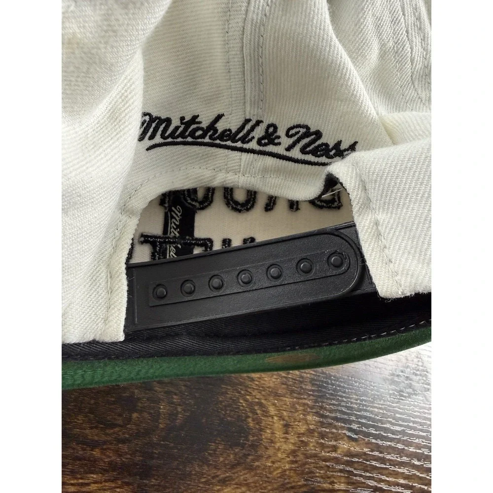Brooklyn Nets Mitchell & Ness Snapback Cap‎ NBA Green Undervisor Wool Hat 2012